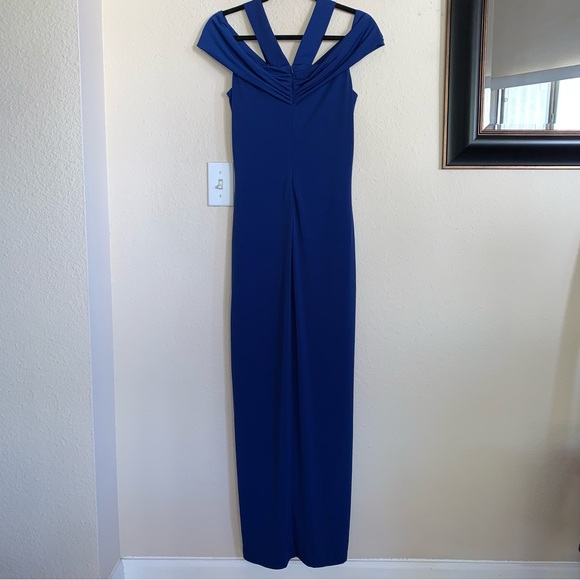 Venus Ruched Off Shoulder Gown - Picture 6 of 15